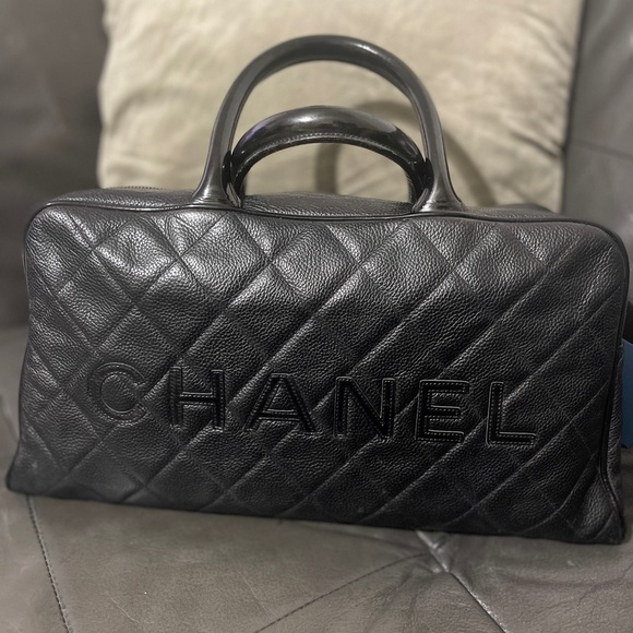 💯AUTH CHANEL LOGO SPELL OUT QUILTED CAVIAR MATALESE BOSTON BAG BLACK MEDIUM EUC - Picture 6 of 15